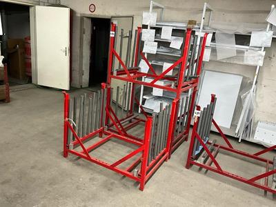 Overview picture of Storage racks (3x)